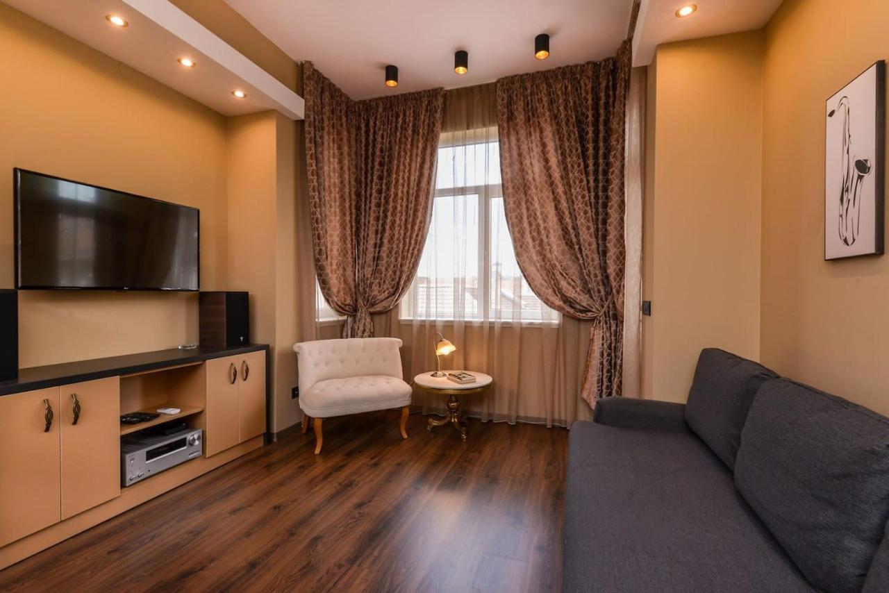 Sofia Dream Apartments - Jazzy Two Bedroom Suite By Flat Mаnager Экстерьер фото