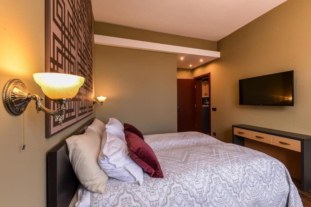 Sofia Dream Apartments - Jazzy Two Bedroom Suite By Flat Mаnager Экстерьер фото